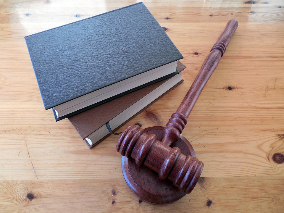 Prawnik a radca prawny – różnice